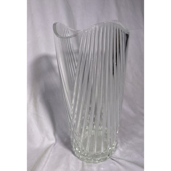 Arc International Cristal d'Arques ~ Genuine Lead Crystal 11 3/4” Vase - Picture 1 of 5